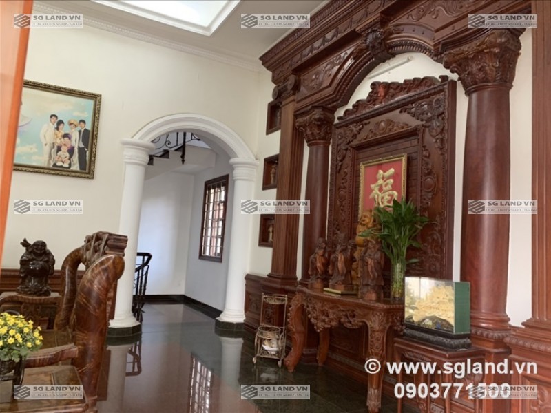 Biệt thự ven sông sài gòn
