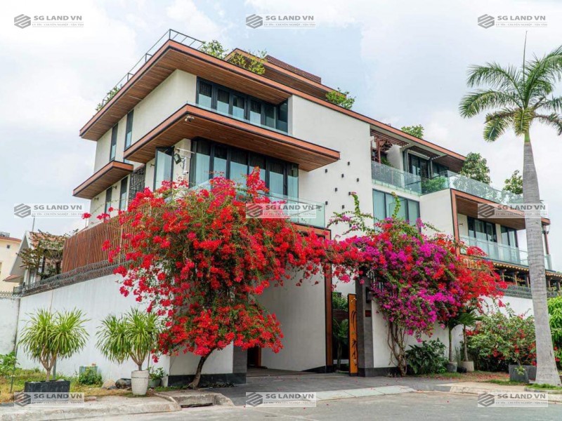 Biệt thự ven sông