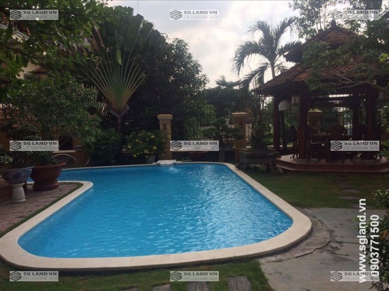 Biệt thự khu compound Phú Tường