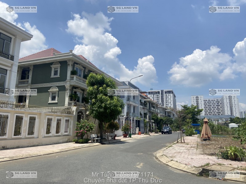 Bán biệt thự đường Liên Phường quận 9