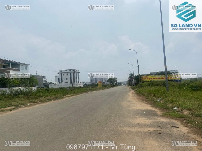 Bán biệt thự Phú Nhuận quận 9