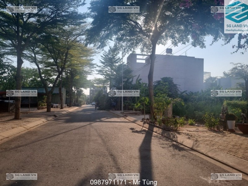 Đất Đỗ Xuân Hợp đối diện Global City